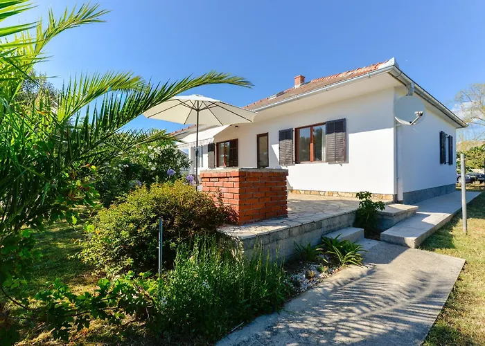 Haus Perkovic Semesterbostad Ražanac