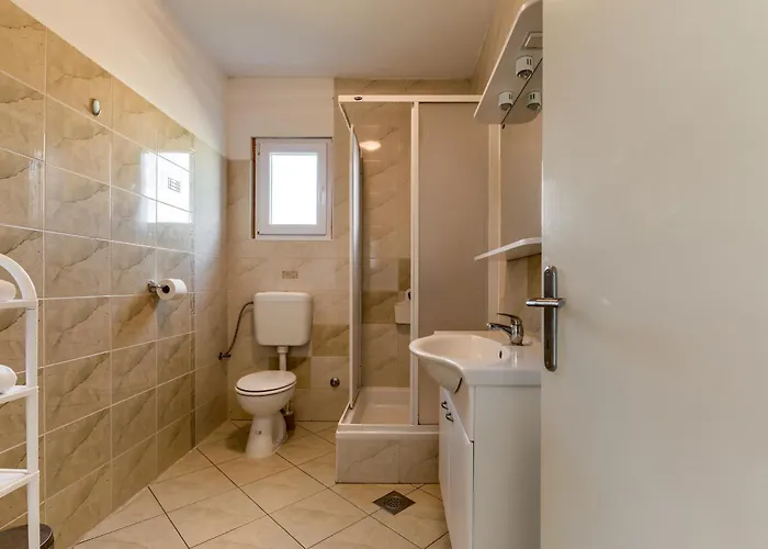 Semesterbostad Haus Perkovic Ražanac